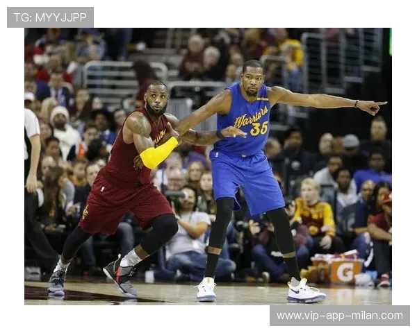 史诗对决：詹姆斯与杜兰特的巅峰对决回顾！，詹姆斯和杜兰特一队会怎么样